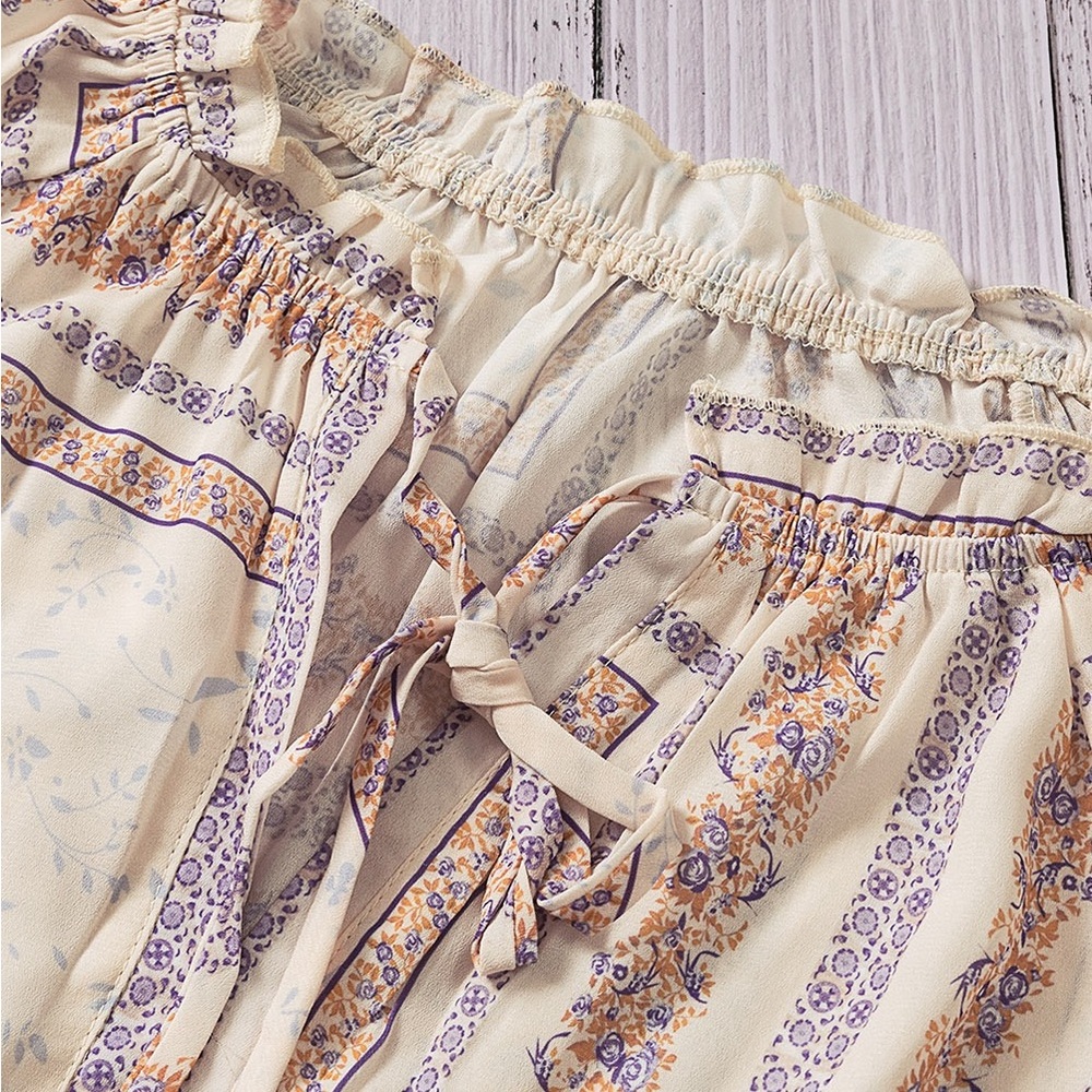 Beige V Neck Lantern Sleeve Drawstring Tribal
Print Top Bohemian Blouse - Picture 12 of 15